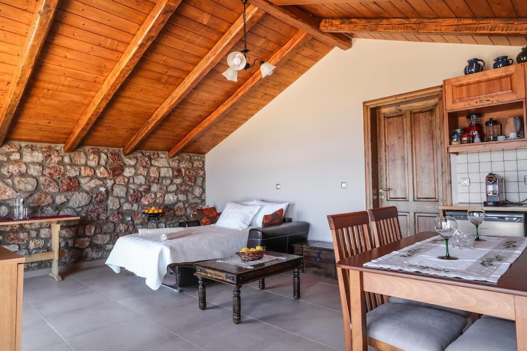 Petronas Land House 2 Villa Archangelos  Eksteriør bilde