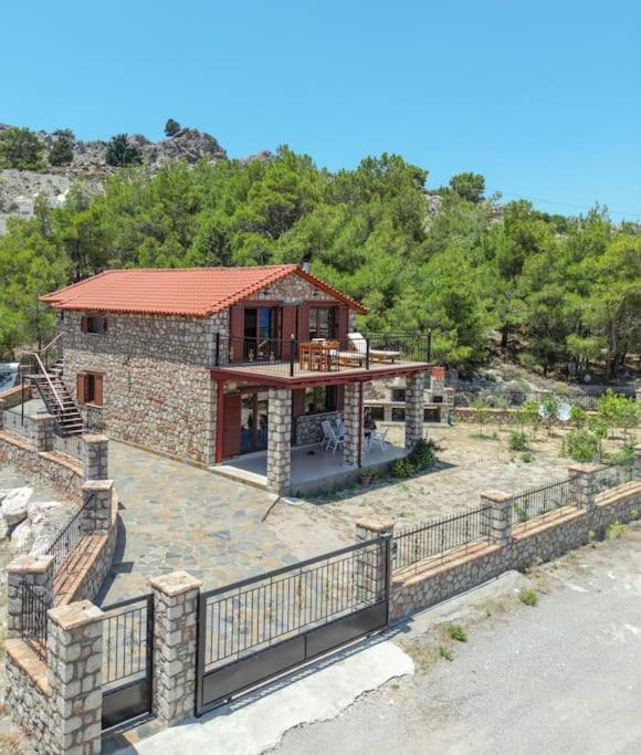 Petronas Land House 2 Villa Archangelos  Eksteriør bilde