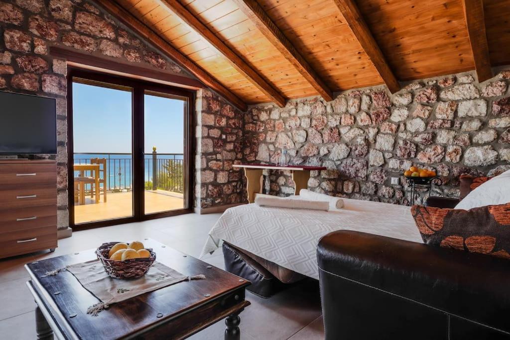 Petronas Land House 2 Villa Archangelos  Eksteriør bilde