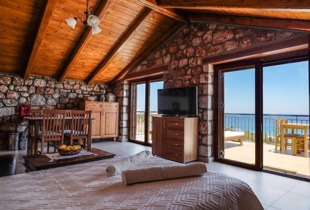 Petronas Land House 2 Villa Archangelos  Eksteriør bilde